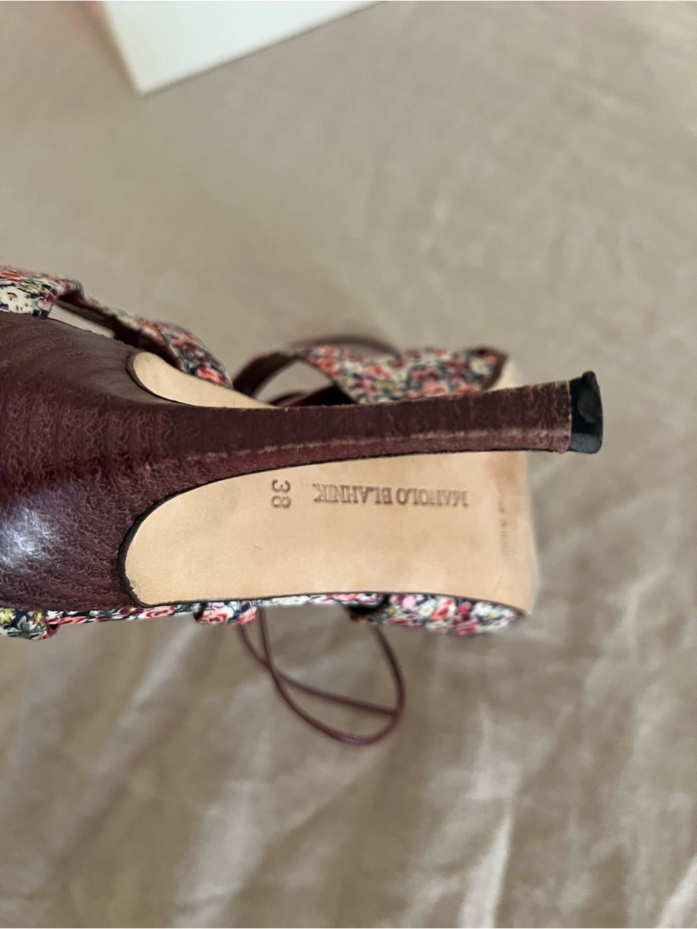EUC Manolo Blahnik Rare Vintage Netochaka Floral Printed Lace-Up Sandals 38 - Picture 7 of 11